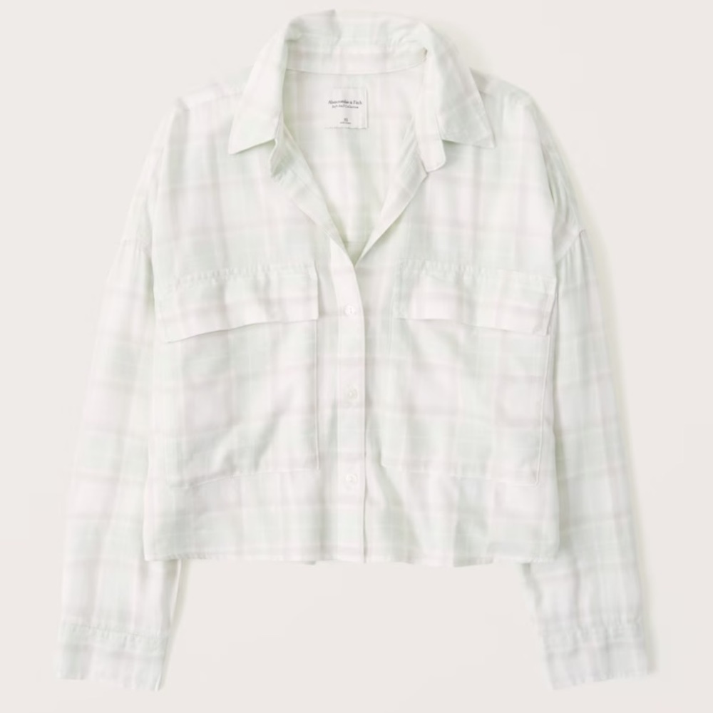 NWOT! 🤍Abercrombie & Fitch Cropped Flannel Button Up🤍